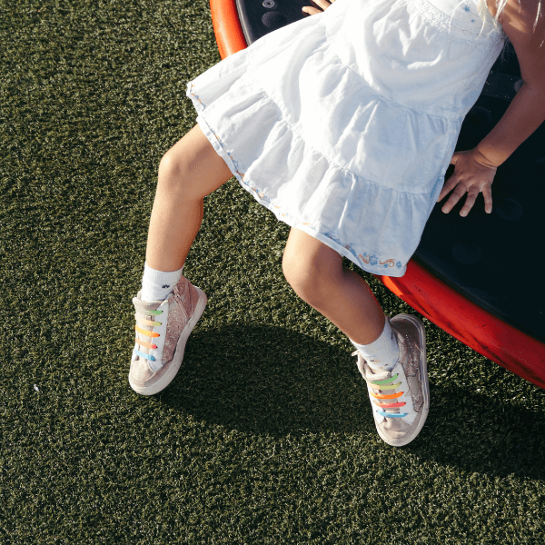 Kids sneakers with multicolour Tekkie Ties